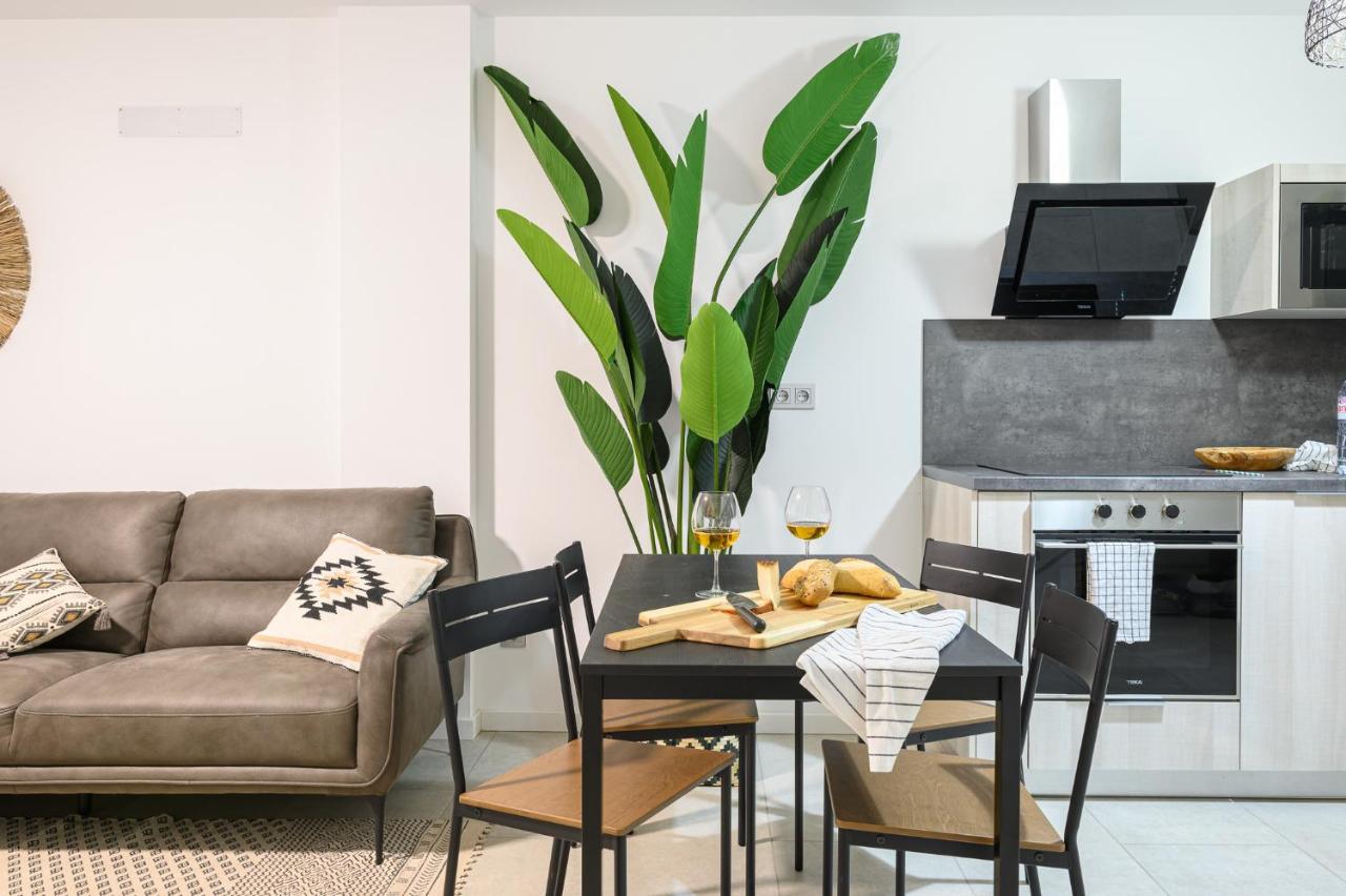 Pachamama House-Near The Beach, Fast Wifi, Air-Con And Sat Tv ปลายาบลังกา ภายนอก รูปภาพ
