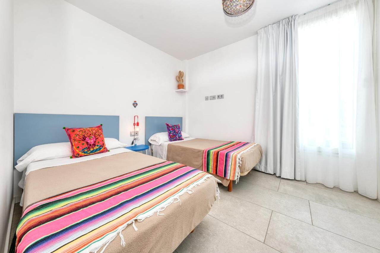 Pachamama House-Near The Beach, Fast Wifi, Air-Con And Sat Tv ปลายาบลังกา ภายนอก รูปภาพ